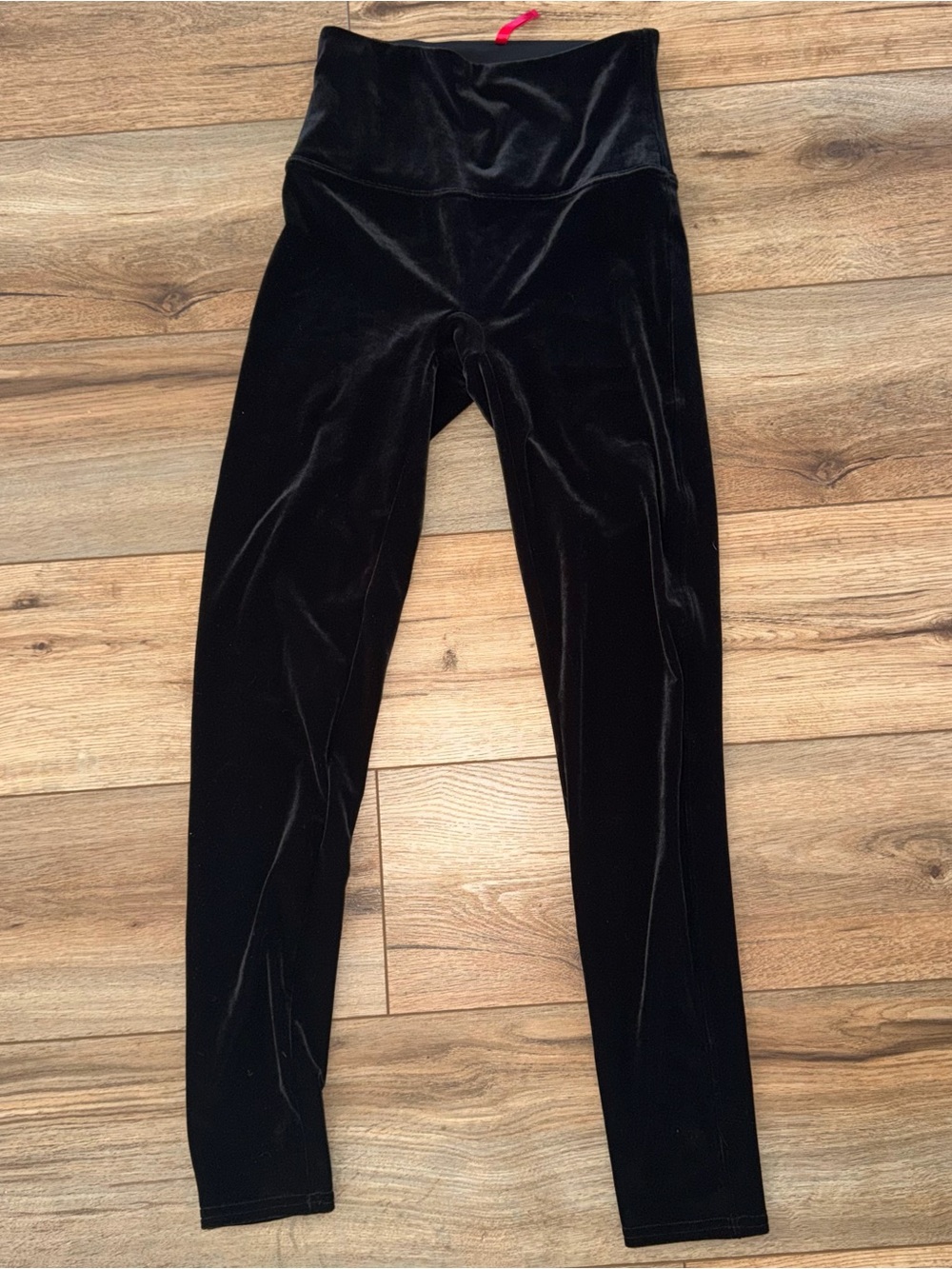 $98 SPANX Velvet Leggings Slimming Tummy Control Velour Black Medium Full Length